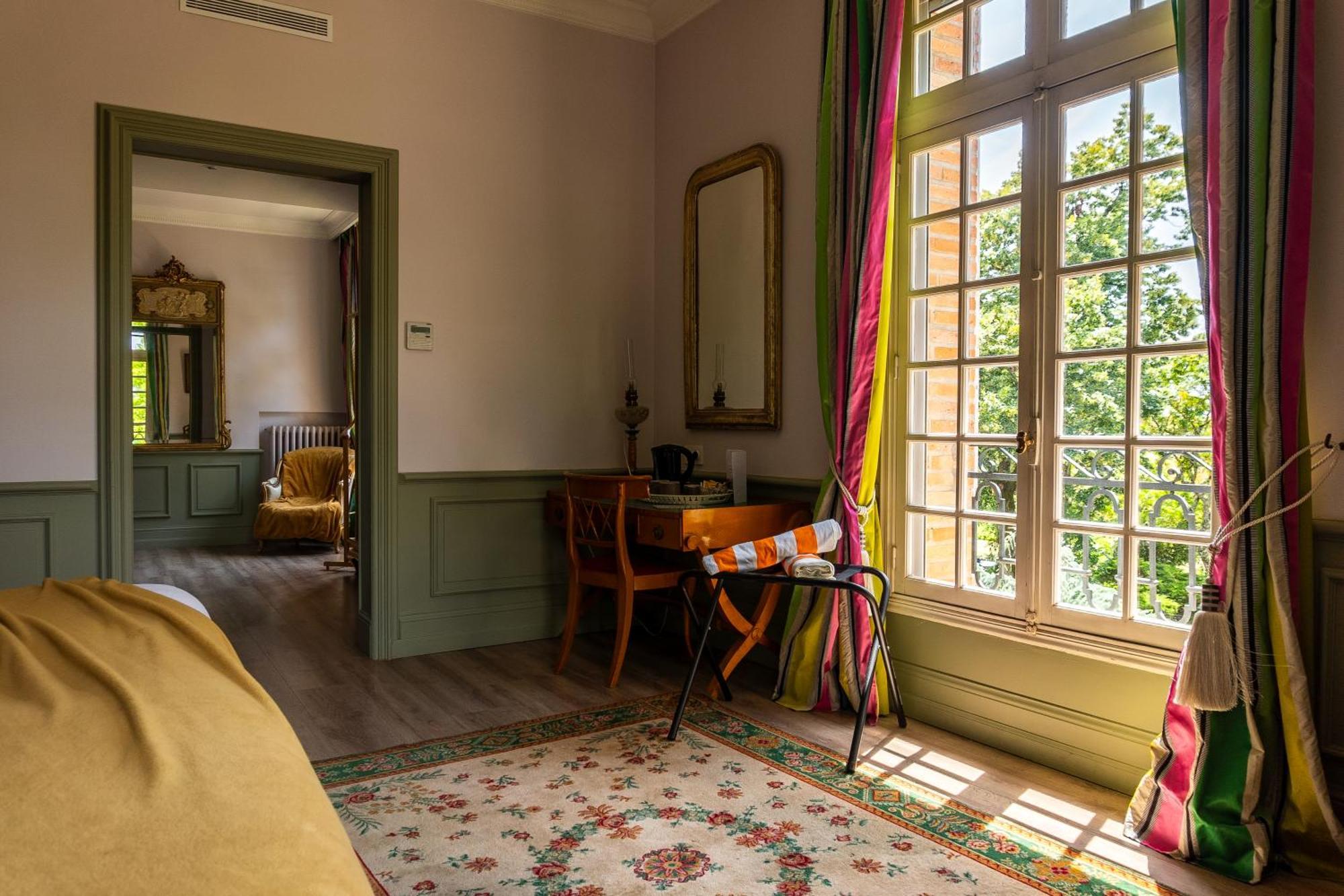 Castel Bois Marie, Maison D'Hotes 몽토방 외부 사진 A room at the hotel