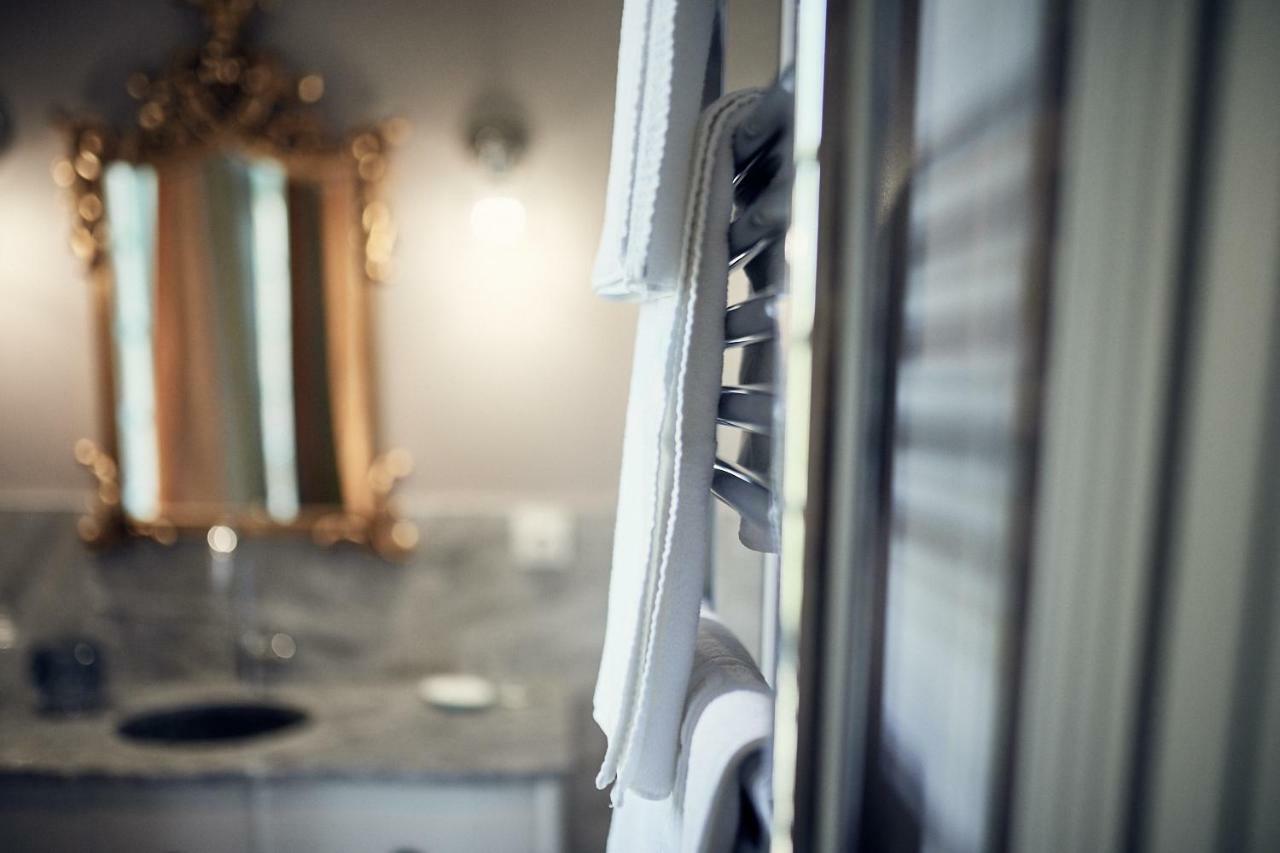 Castel Bois Marie, Maison D'Hotes 몽토방 외부 사진 Towel warmer